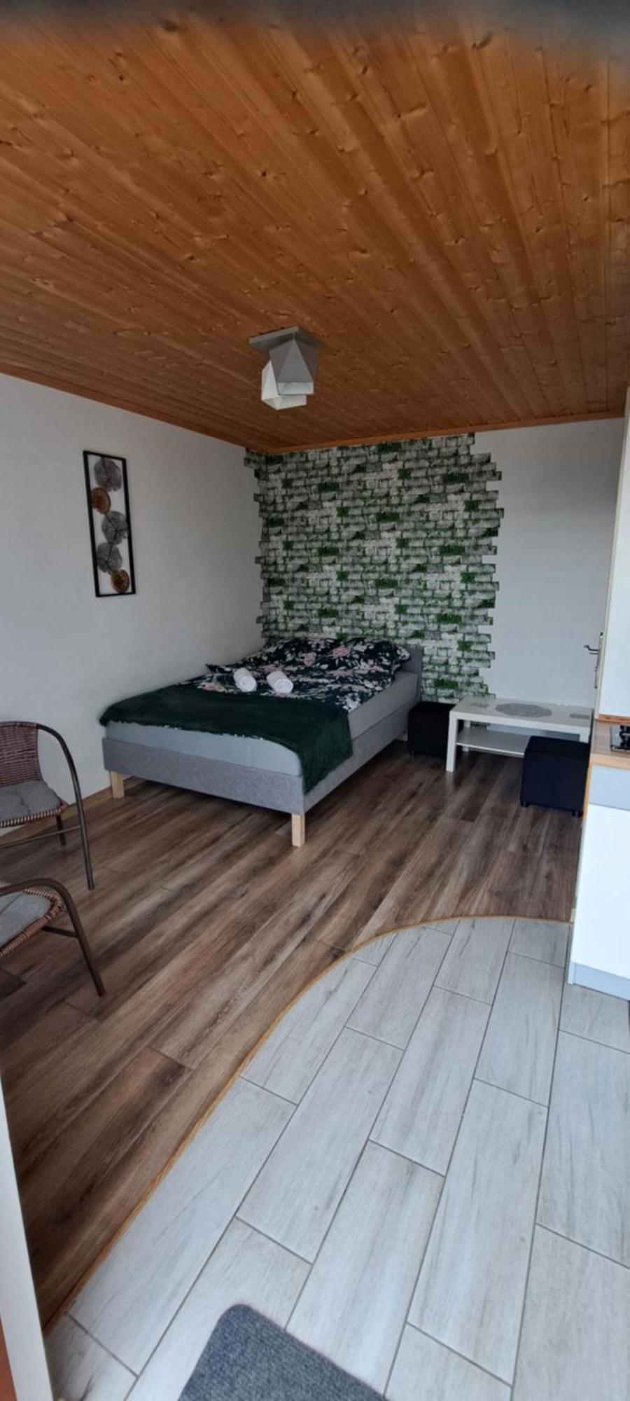 Ferienwohnung Chrzaszczewo Widokowe Wzgorze 2 Uherce Mineralne Exterior foto